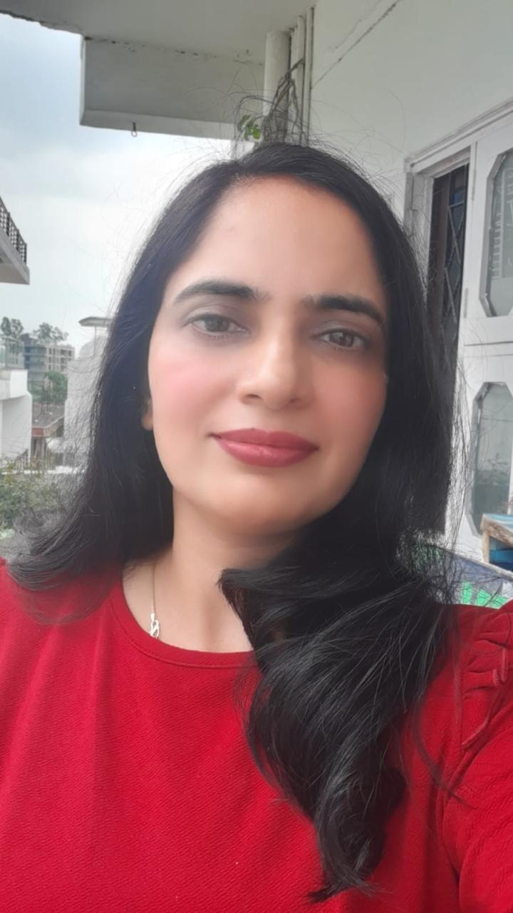 Dr. Seema Pandey